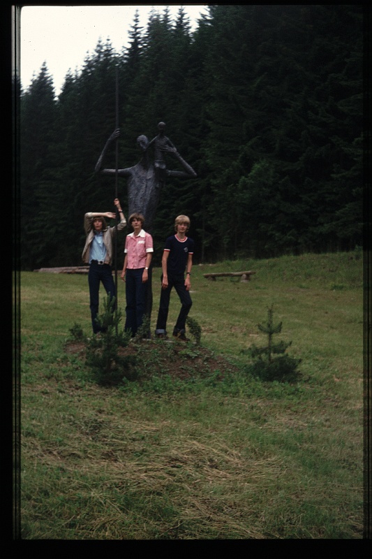 15.Oostenrijk jul 1978 Brigitte,Marion,Peter.JPG